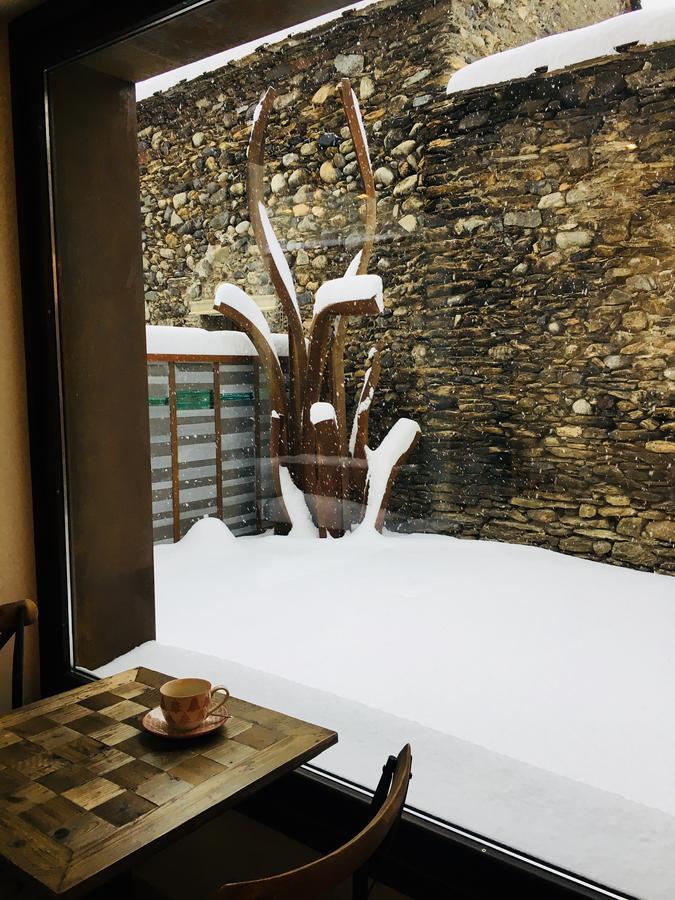 Hotel Boutique La Neu Бенаск Екстериор снимка