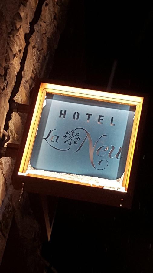 Hotel Boutique La Neu Бенаск Екстериор снимка