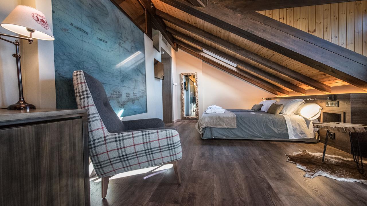 Hotel Boutique La Neu Бенаск Екстериор снимка