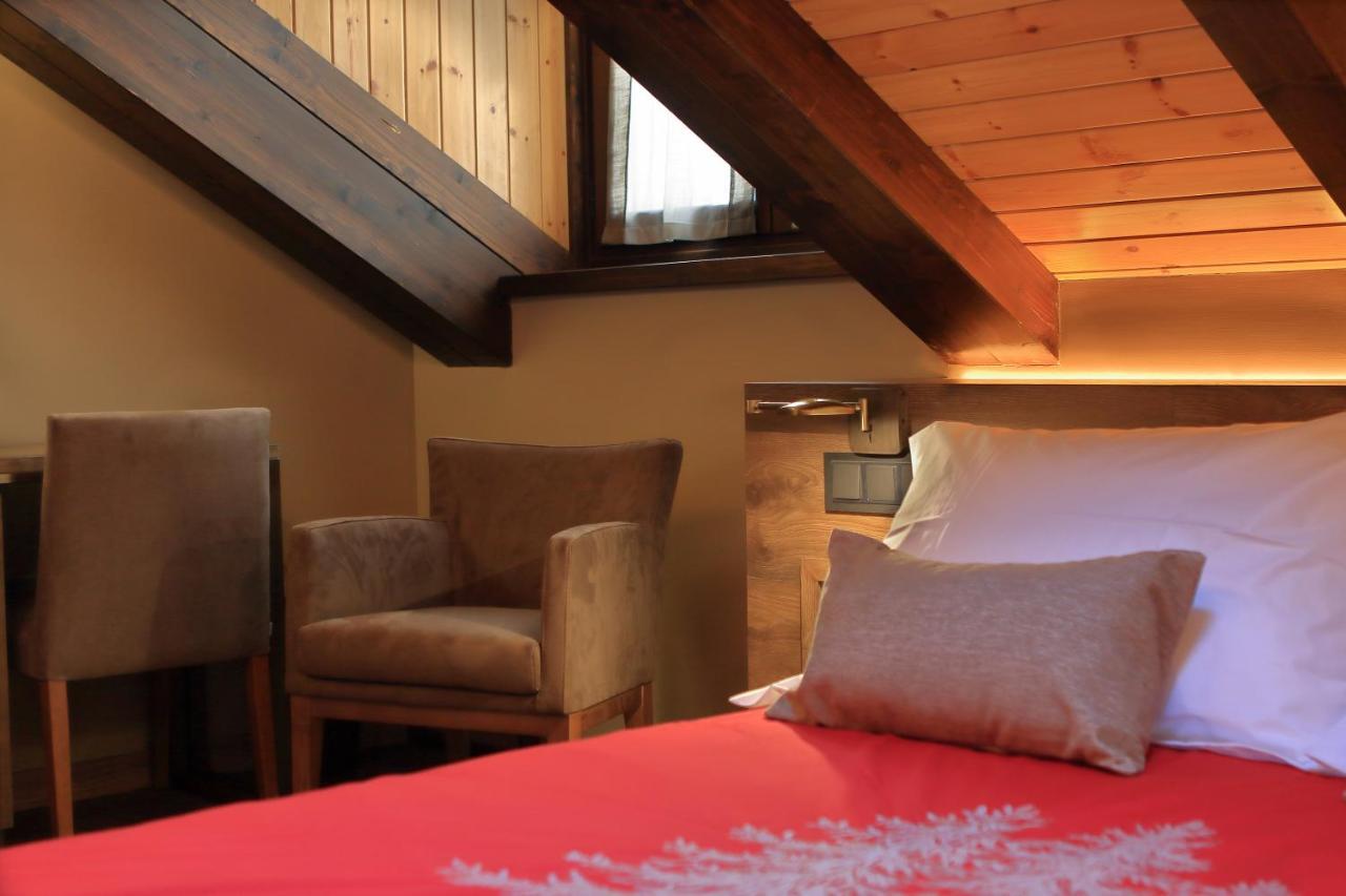 Hotel Boutique La Neu Бенаск Екстериор снимка